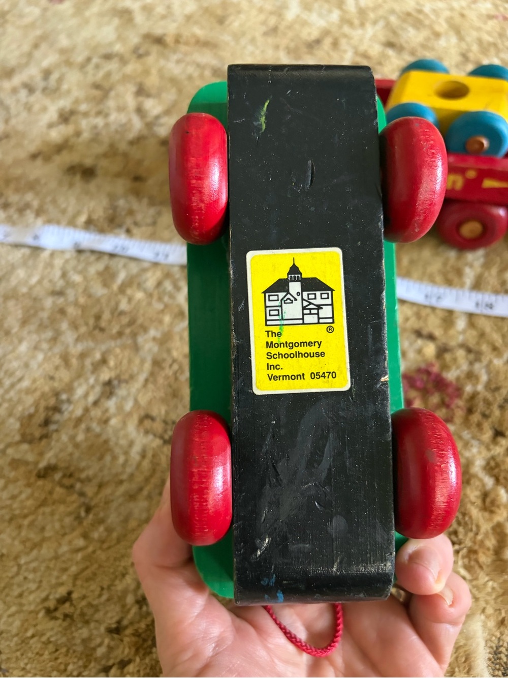 The Montgomery Schoolhouse Inc. Vermont My Train wooden set with pieces - Picture 2 of 16